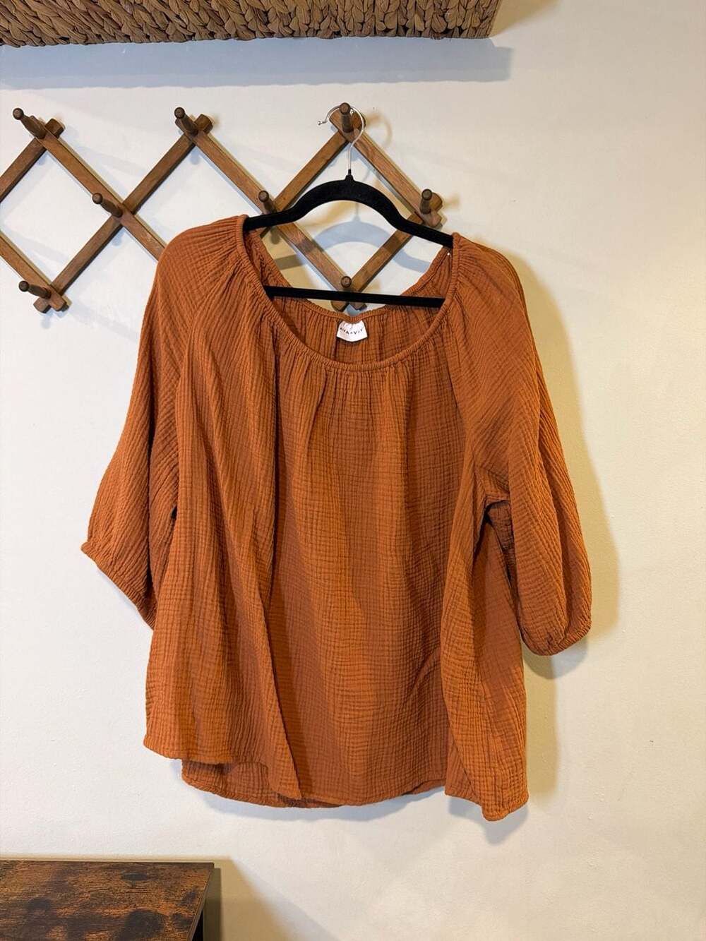 Ava & Viv Burnt Orange Crinkle Gauze 3/4 Sleeve Peasant Blouse